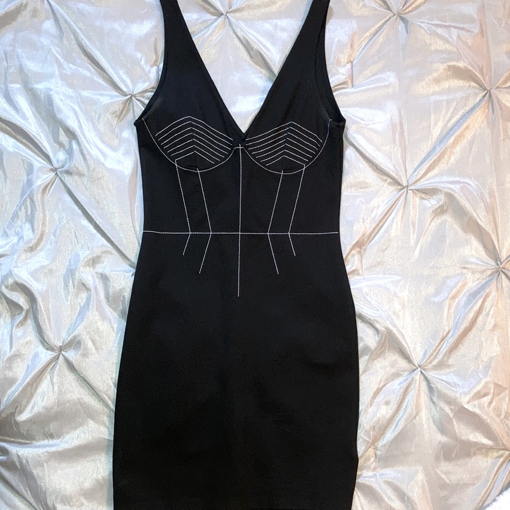 Black dress from TOPSHOP size 2 never worn